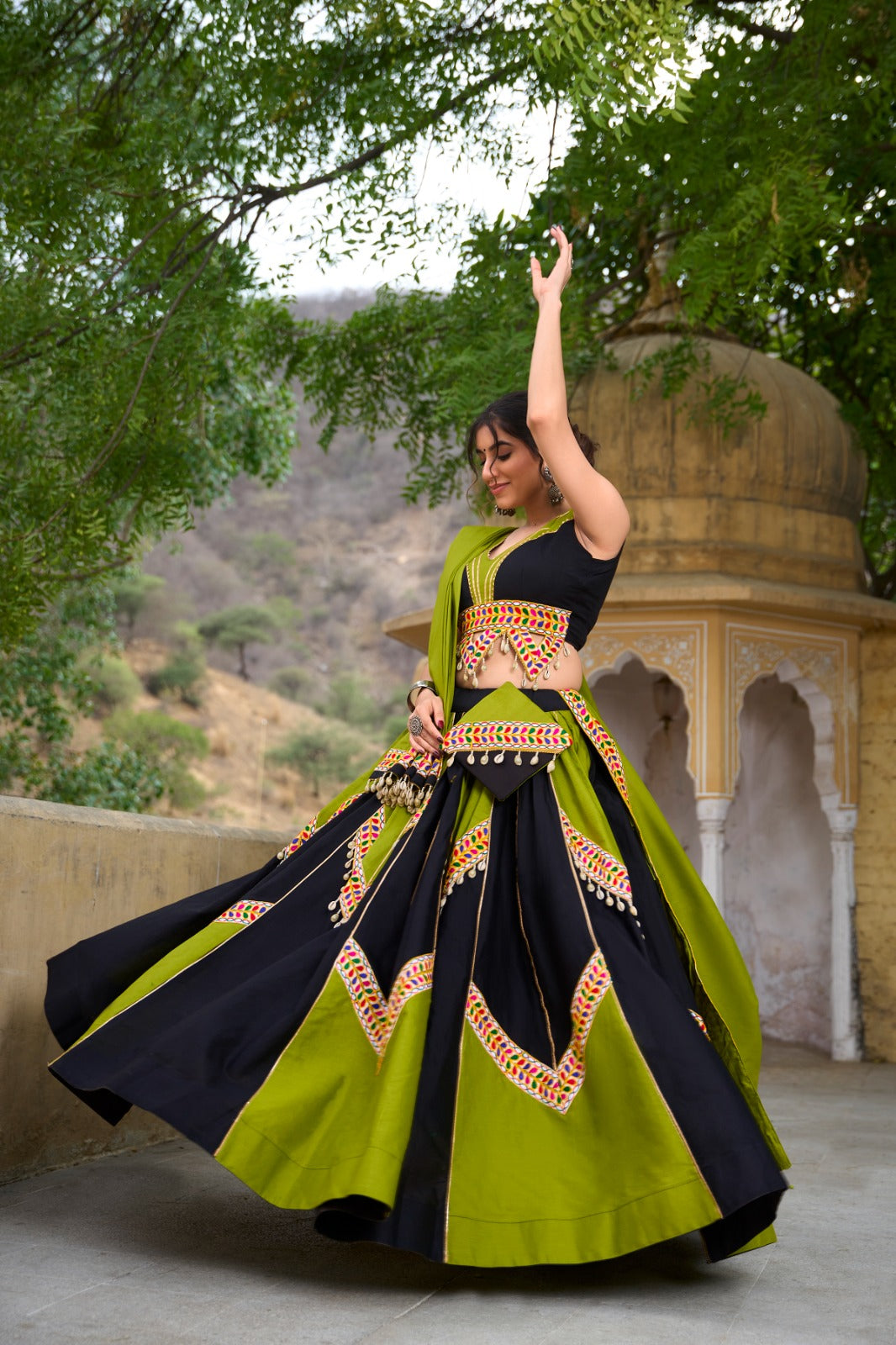 Complete Gamthi Work Chaniya Choli Set with Purse for Navratri | Cotton Garba Outfit in Canada