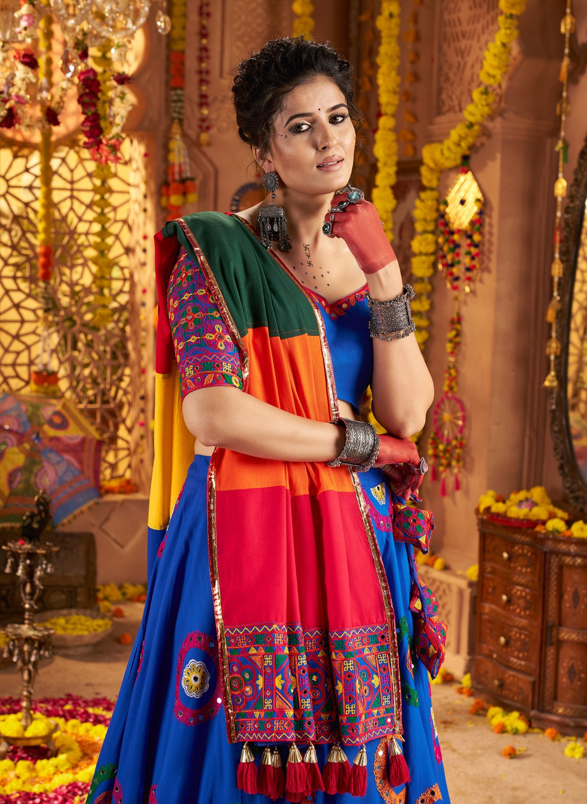 Show-Stopper Navratri Chaniya Choli | 8-Meter Flair & Ready-to-Wear | Shipped Across Canada