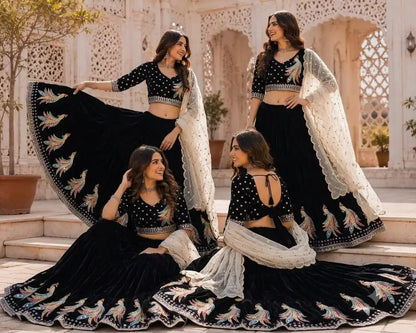 Roman Silk Chaniya Choli with Aari Mirror Work – 5-Meter Navratri Garba Lehenga Choli | Kitchener, Waterloo & Canada