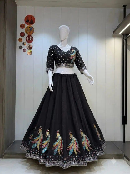 Roman Silk Chaniya Choli with Aari Mirror Work – 5-Meter Navratri Garba Lehenga Choli | Kitchener, Waterloo & Canada