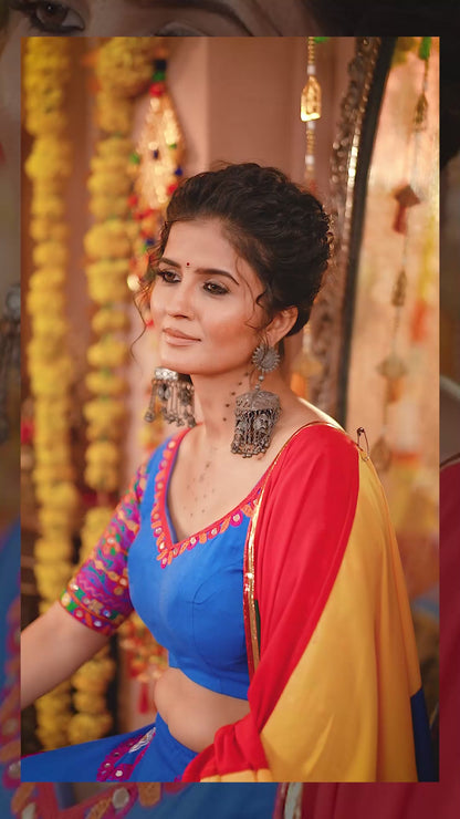 Show-Stopper Navratri Chaniya Choli | 8-Meter Flair & Ready-to-Wear | Shipped Across Canada